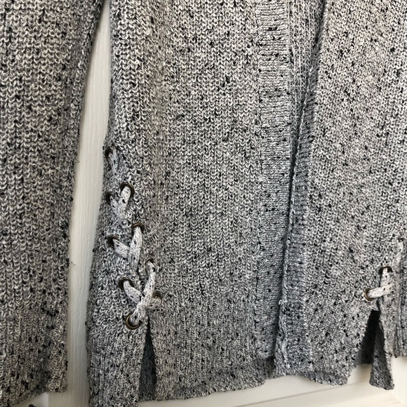 American Eagle Grey and Black Lace-Up Cardigan - Picture 11 of 15